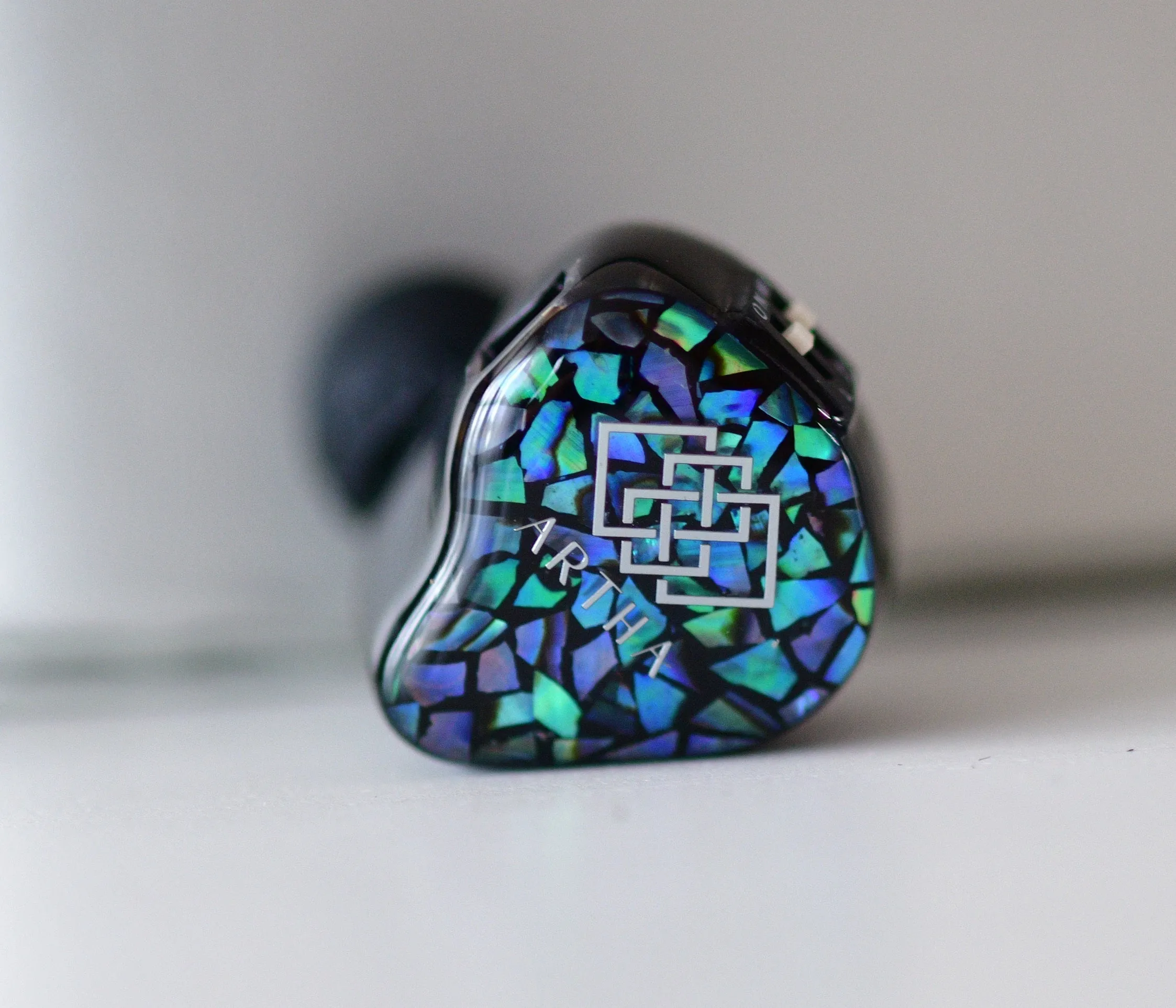 FlipEars ARTHA - Acrylic Version (Like New, no package)